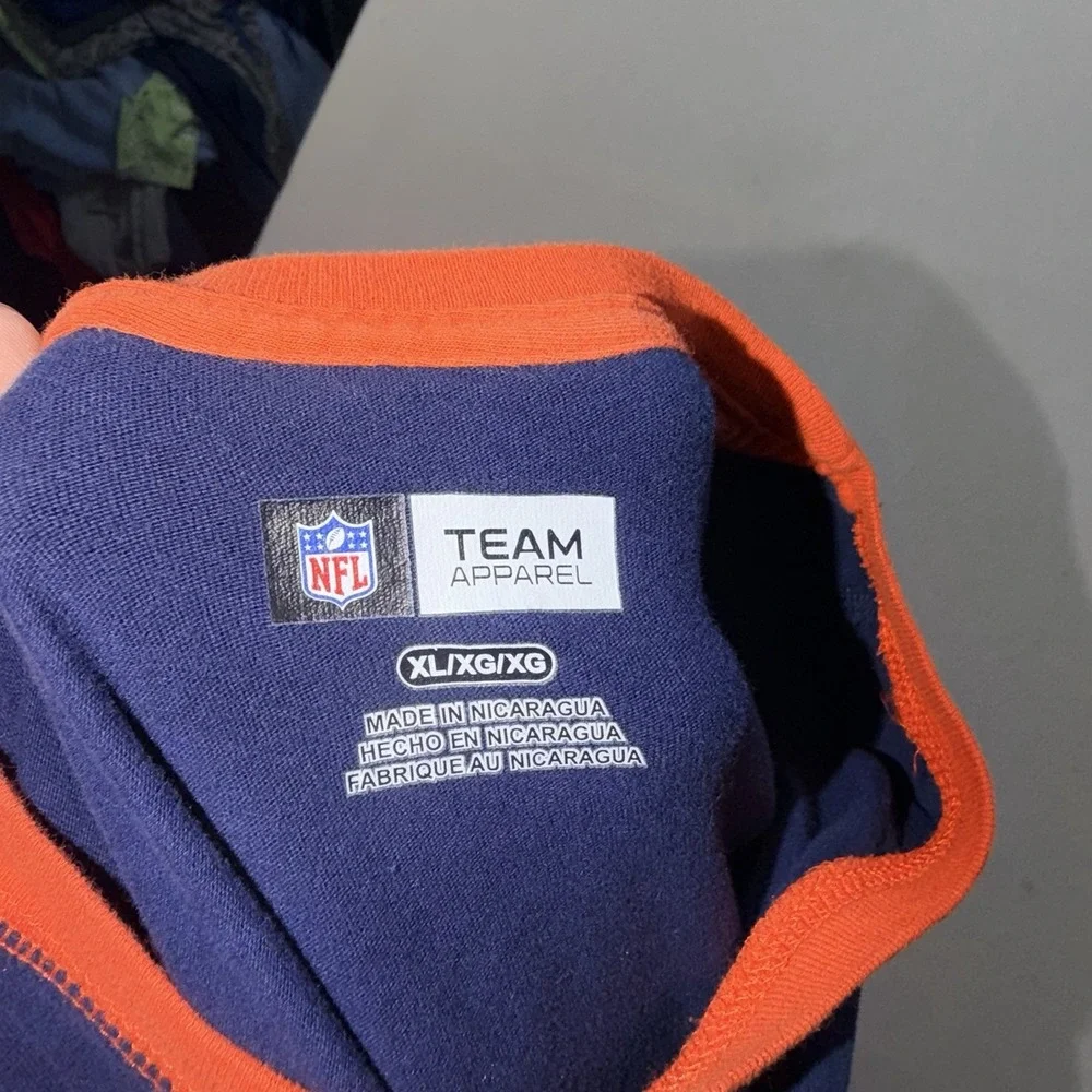 NFL Team Denver Broncos Men Blue ORange Spellout Round Neck Size XL
